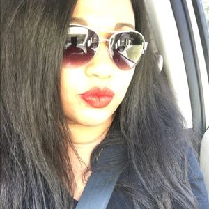 Meet your Posher, Joanne